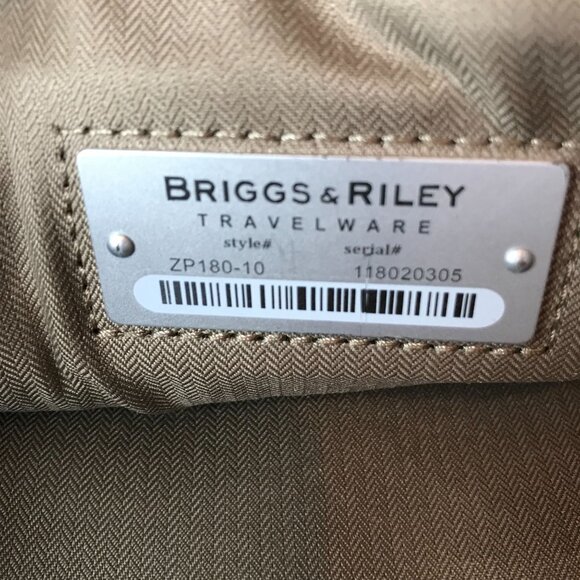The Briggs & Riley Kinzie Street Large Backpack Travel Backpack RFID (Damage) - Picture 4 of 16